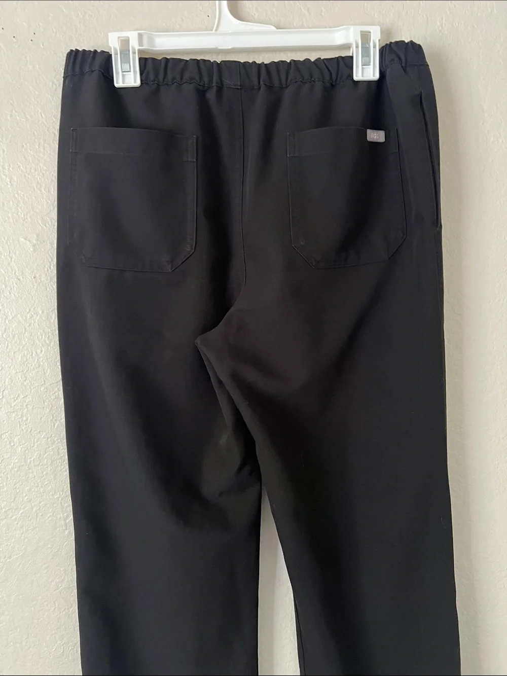 Like New! FIGS Men's Pisco Basic Scrub Pants Black Size M